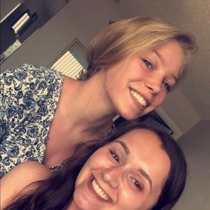 Meet your Posher, Alexandria